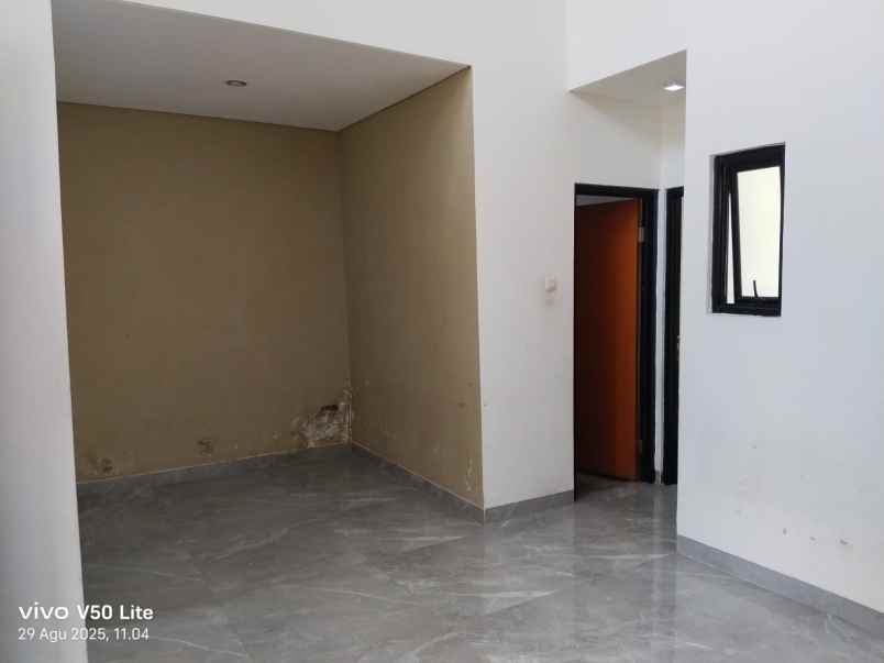 dijual rumah trevista hills
