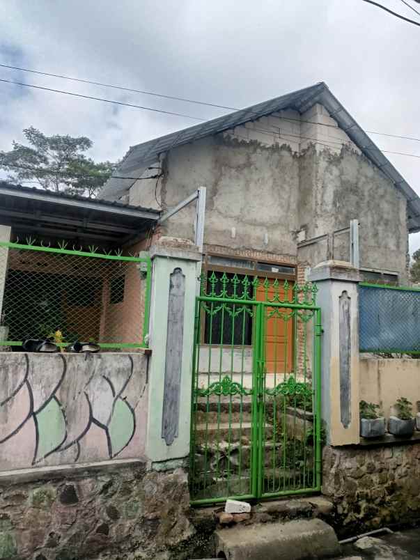 dijual rumah trunojoyo