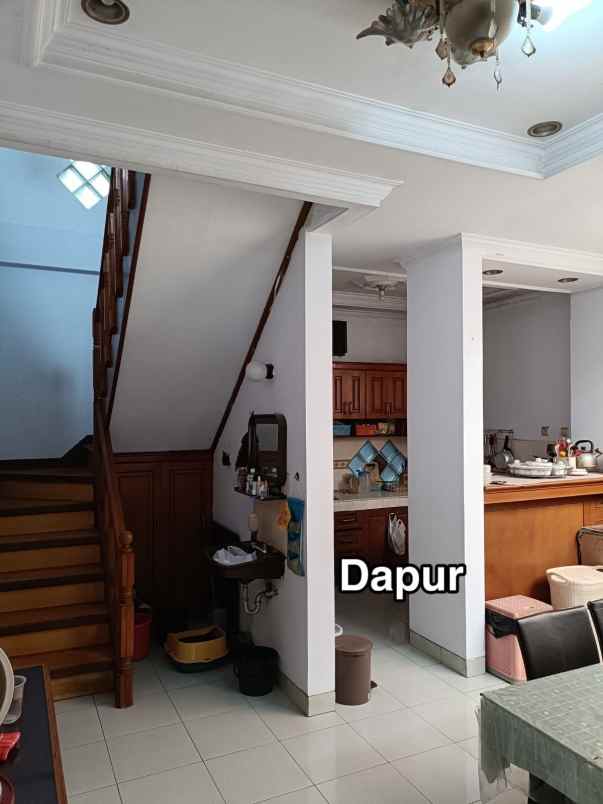 dijual rumah turangga