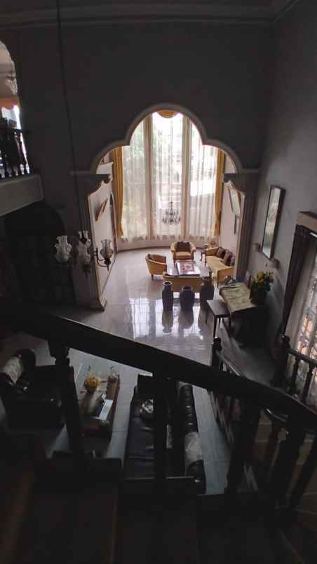 dijual rumah utan kayu