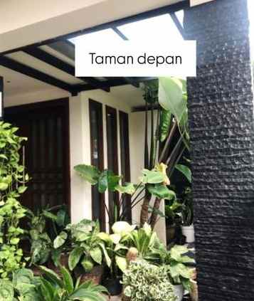 dijual rumah wiguna