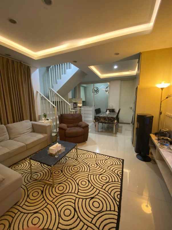 dijual rumah wisata bukit mas 2 surabaya