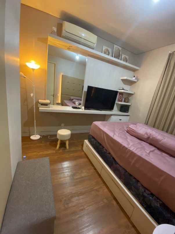 dijual rumah wisata bukit mas 2 surabaya