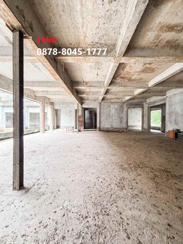 dijual tanah bukit golf