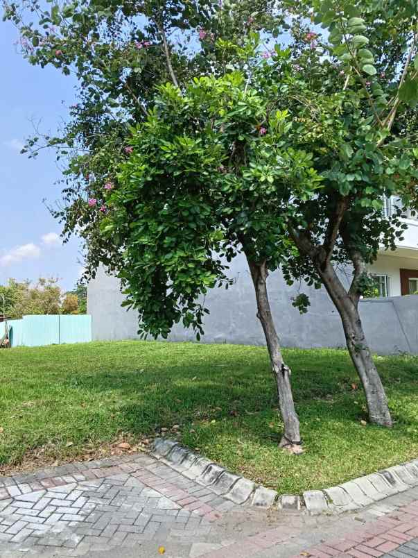 dijual tanah graha famili