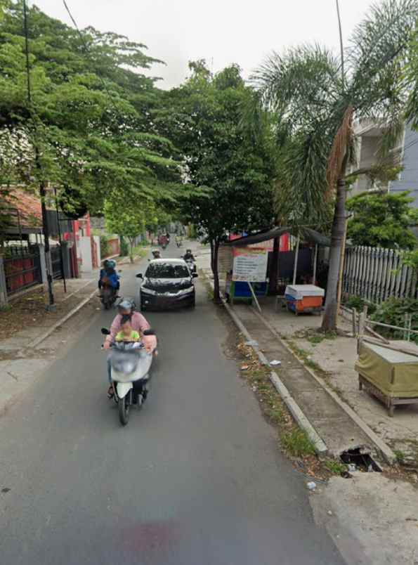 dijual tanah jalan latsari
