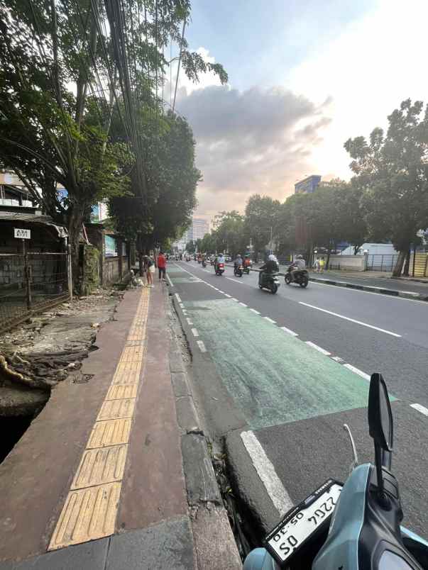 dijual tanah jalan raya dewi sartika