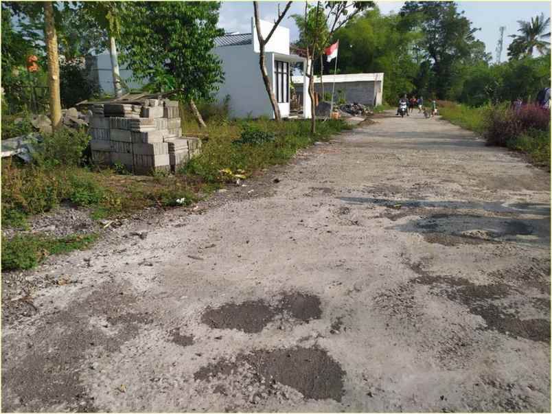 dijual tanah jl magelang km 9