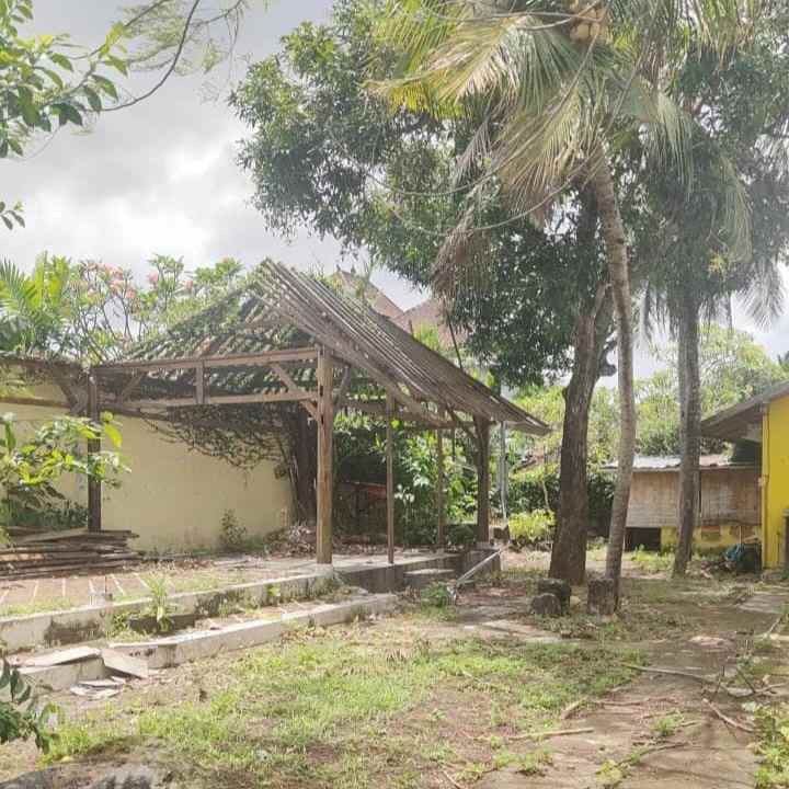 dijual tanah jl pantai berawa