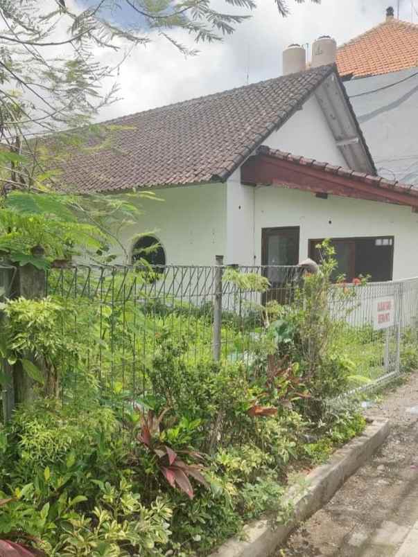 dijual tanah jl pantai berawa