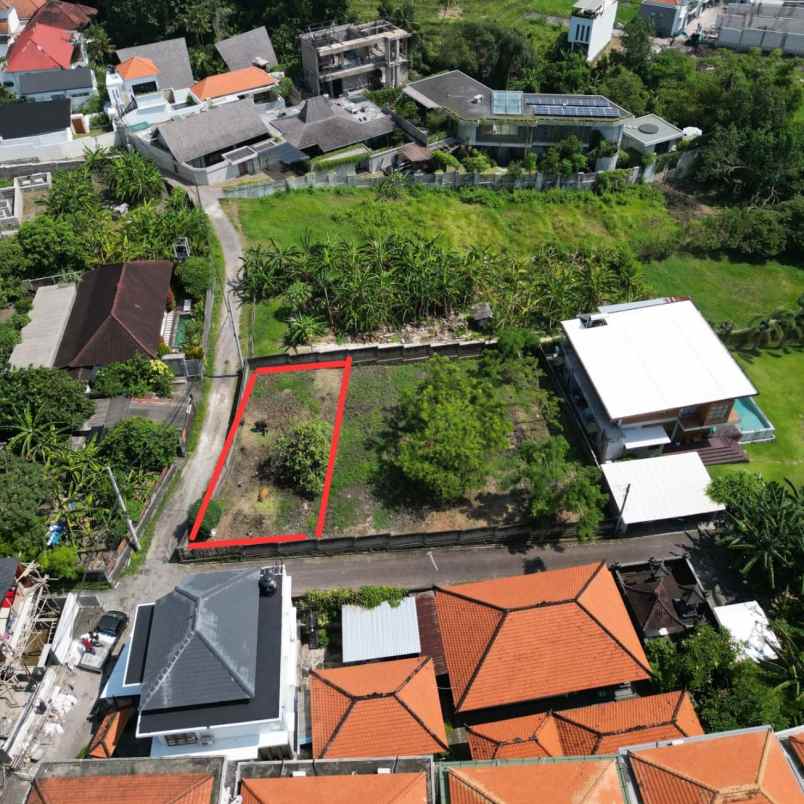 dijual tanah pantai pererenan