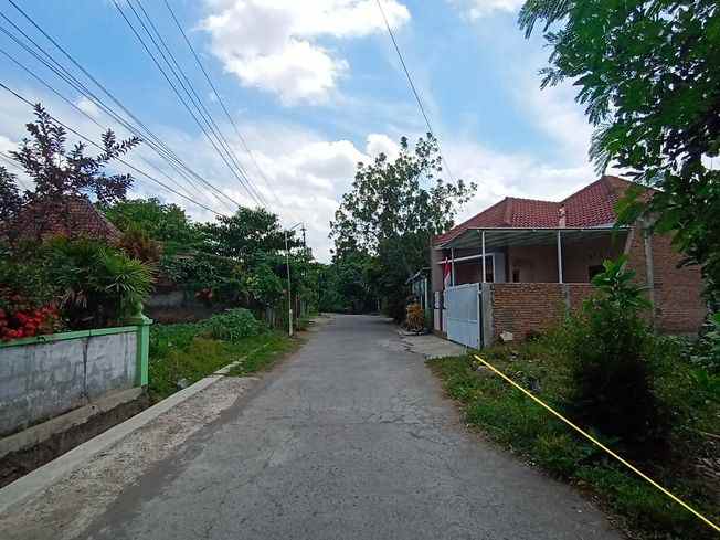 dijual tanah purwomartani