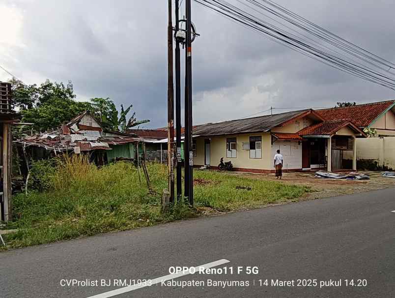 dijual tanah strategis di jalan raya kembaran