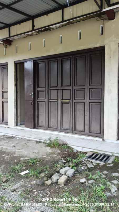 dijual toko strategis dekat pasar ciberem sumbang