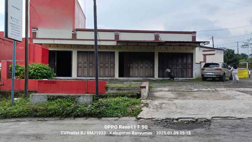 dijual toko strategis dekat pasar ciberem sumbang