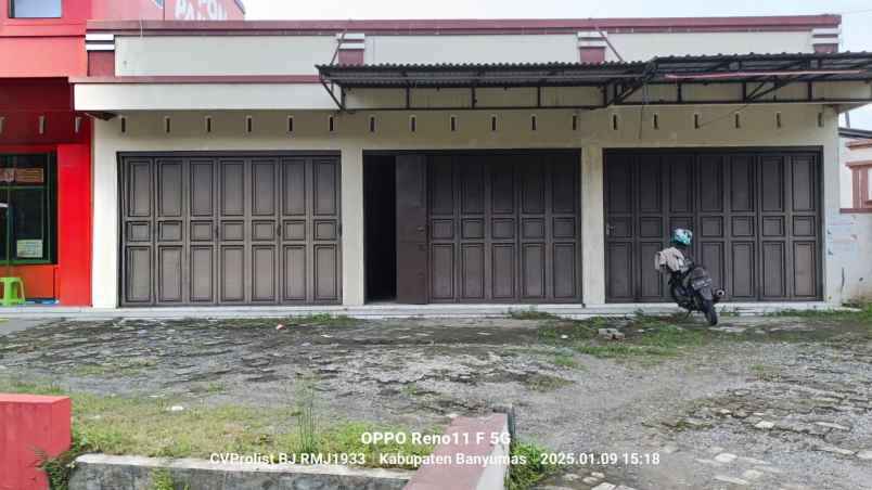 dijual toko strategis dekat pasar ciberem sumbang