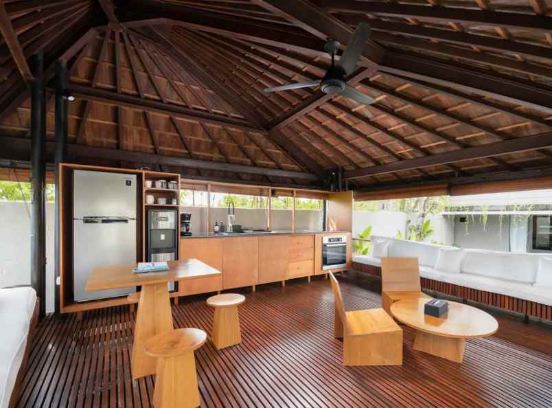 dijual villa canggu badung bali