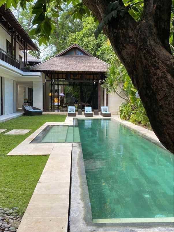 Gry 264- Dijual Villa Luxury Dekat Pantai Seminyak Kuta Badung Bali
