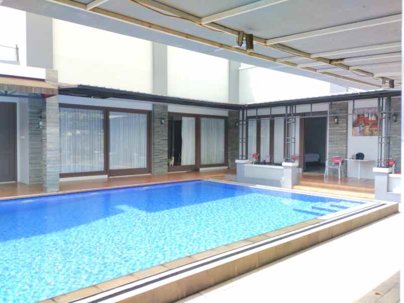 dijual villa kebumen