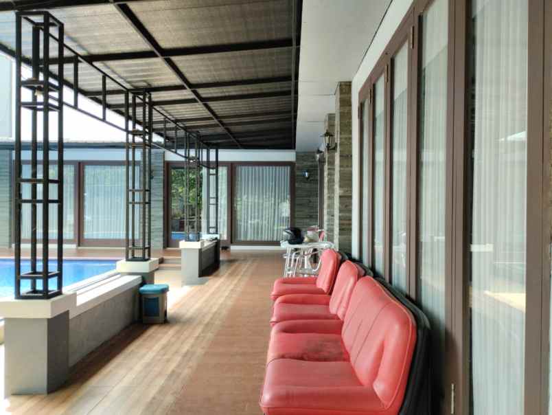 dijual villa kebumen