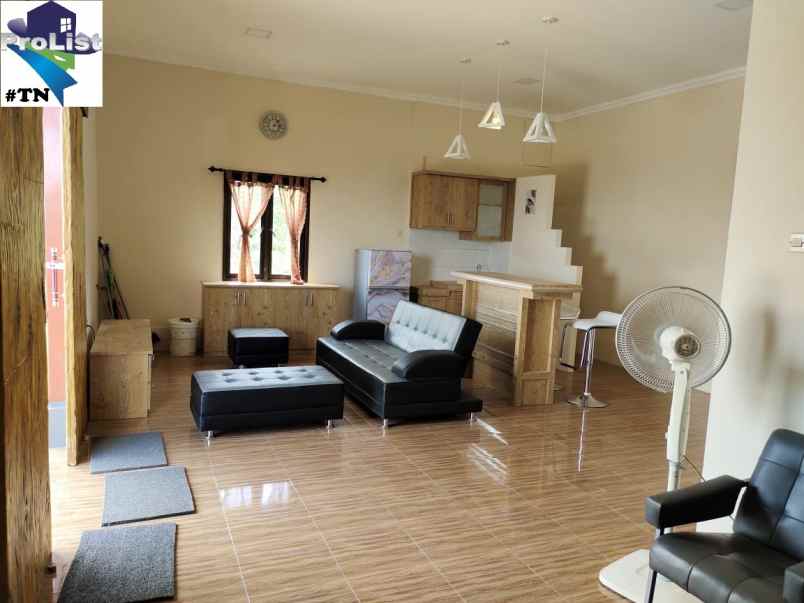 dijual villa lokasi karangsalam baturaden