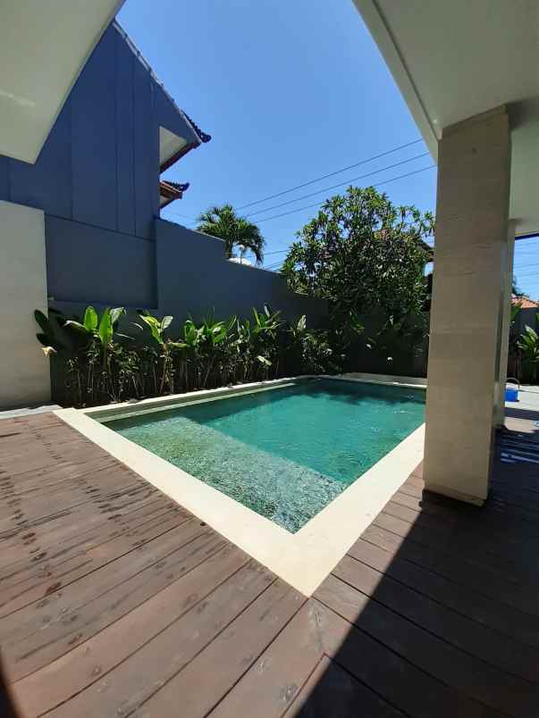 Dijual Villa Modern Minimalis Seminyak Bali