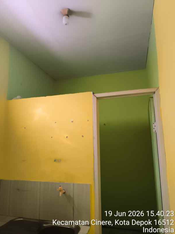 dikontrakan rumah di jl raya gandul cinere depok