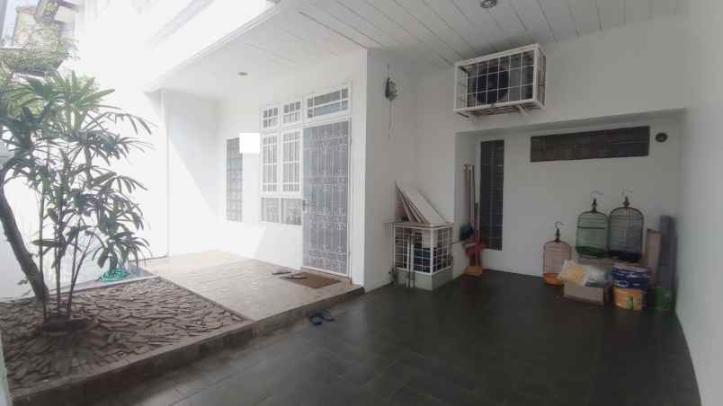 disewa rumah baru renovasi di rawamangun jakarta timur