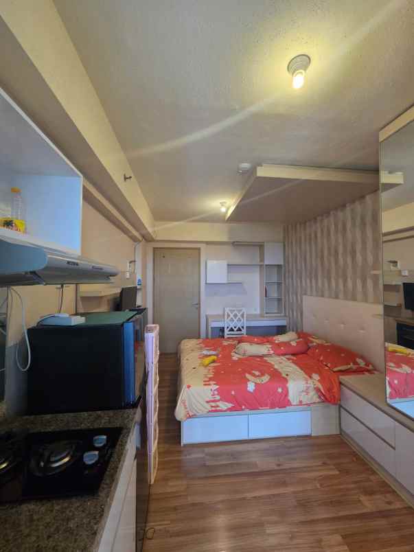 disewakan apartemen pakuwon city surabaya