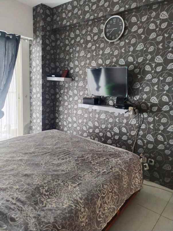 disewakan apartemen puncak bukit golf surabaya