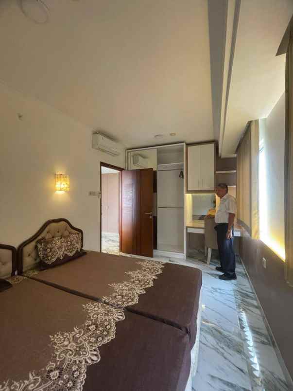 disewakan apartemen waterplace pakuwon indah