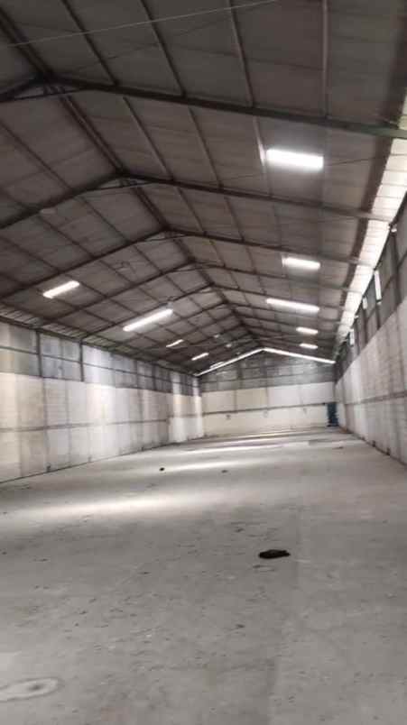 disewakan gudang di maospati magetan