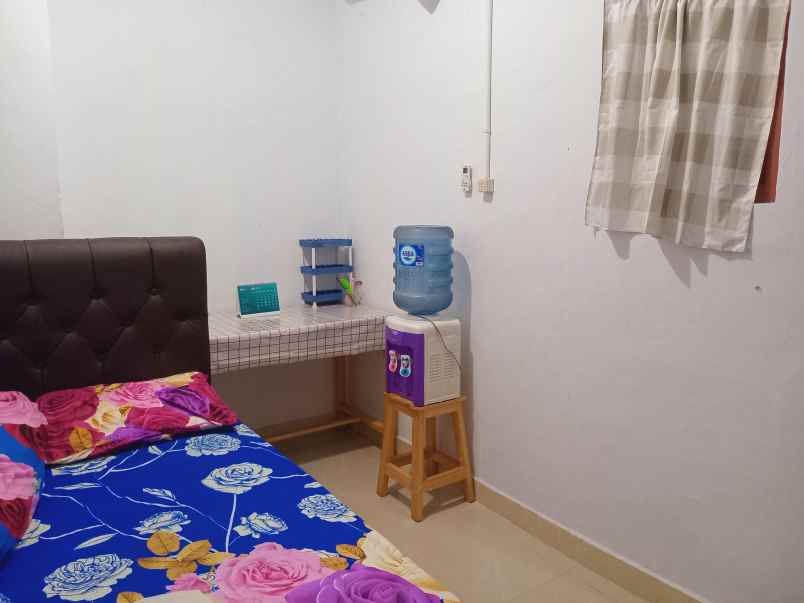 disewakan kost jl ketapang iii no 144