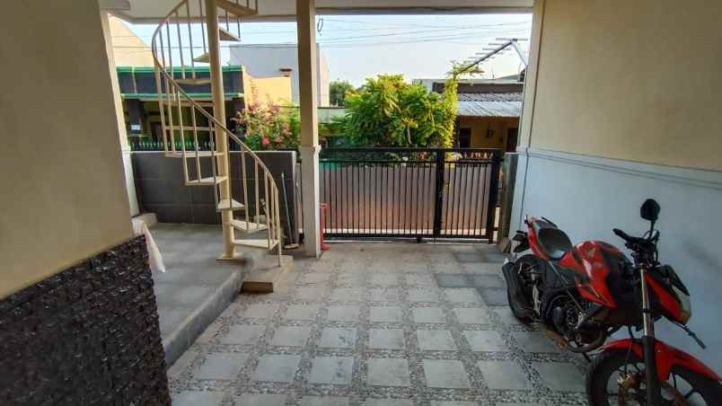 disewakan kost jl ketapang iii no 144