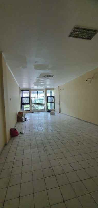 disewakan ruko gudang kantor bouleavar kelapa gading