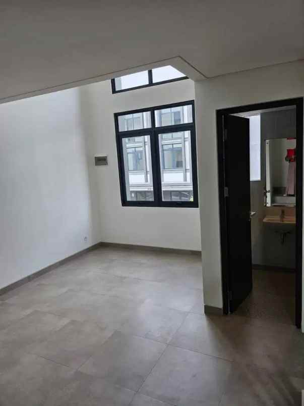 disewakan ruko gudang kantor bsd