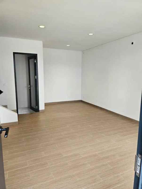 disewakan ruko gudang kantor bsd