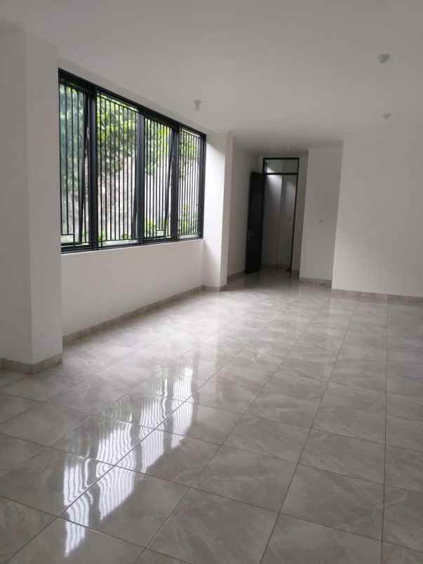 disewakan ruko gudang kantor grand city mall