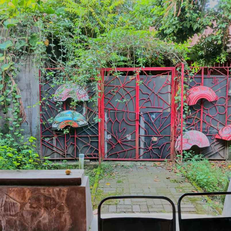 disewakan ruko gudang kantor jl trapesium tiyosan