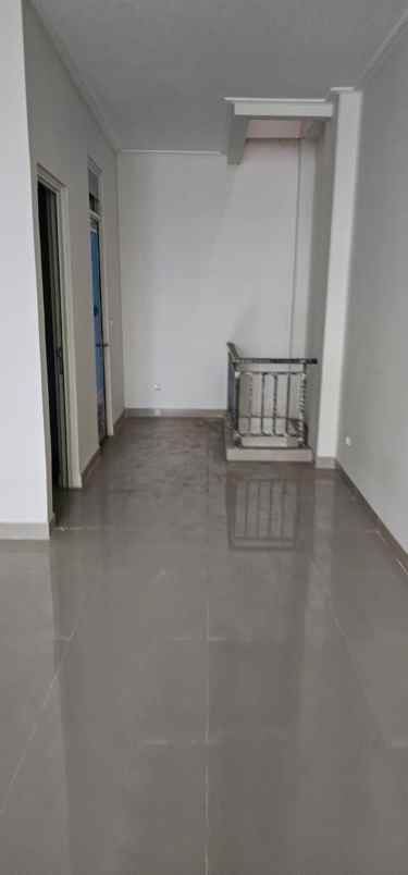 disewakan ruko gudang kantor sedayu city kelapa gading