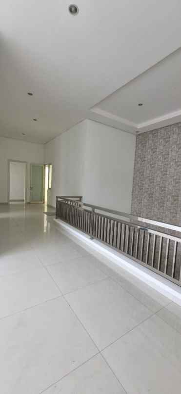 disewakan rumah araya galaxy bumi permai