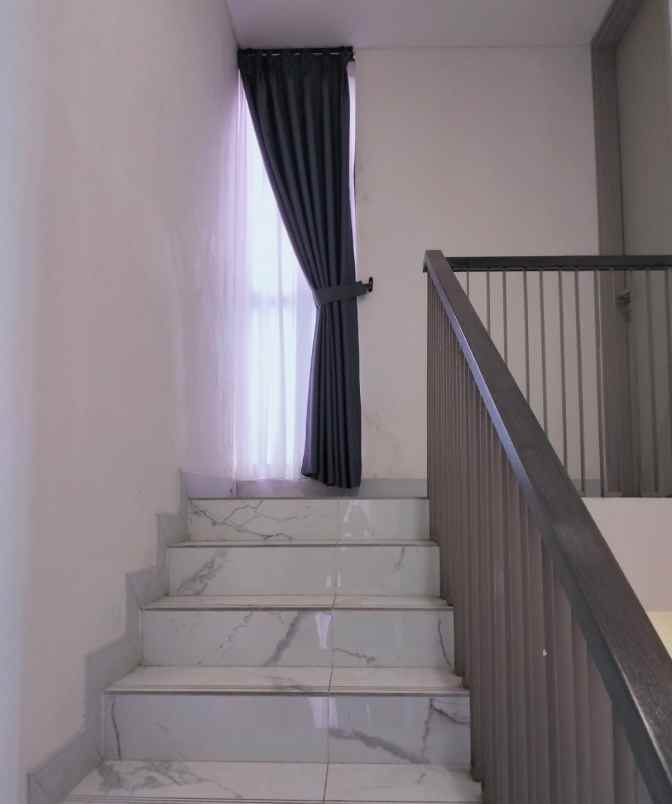 disewakan rumah asya semayang