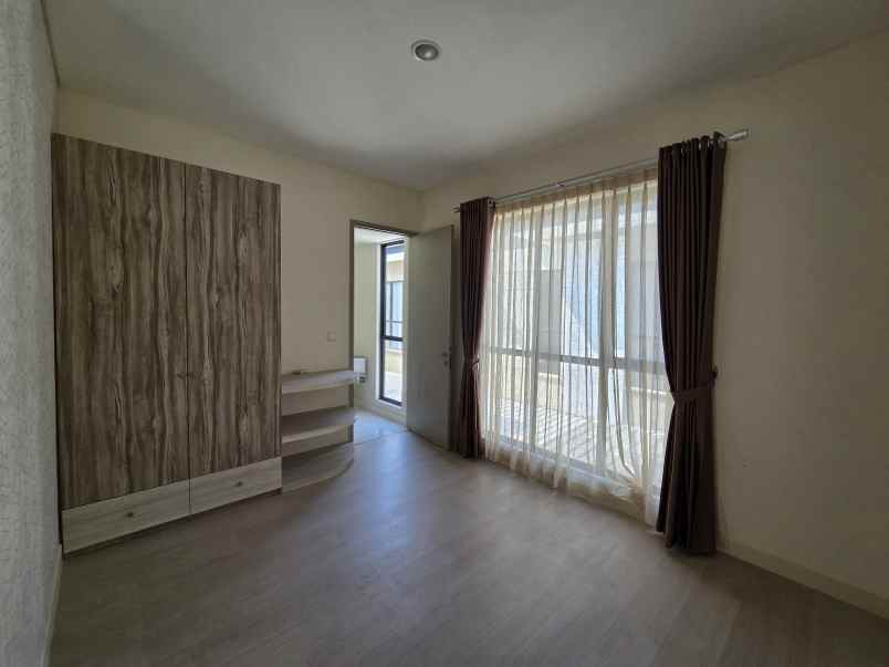 disewakan rumah cluster semayang asya jgc