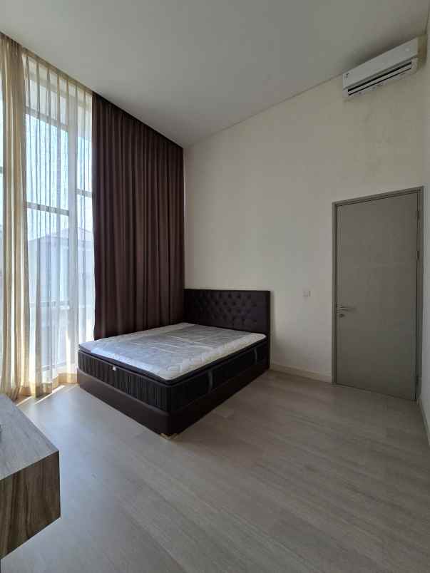 disewakan rumah cluster semayang asya jgc