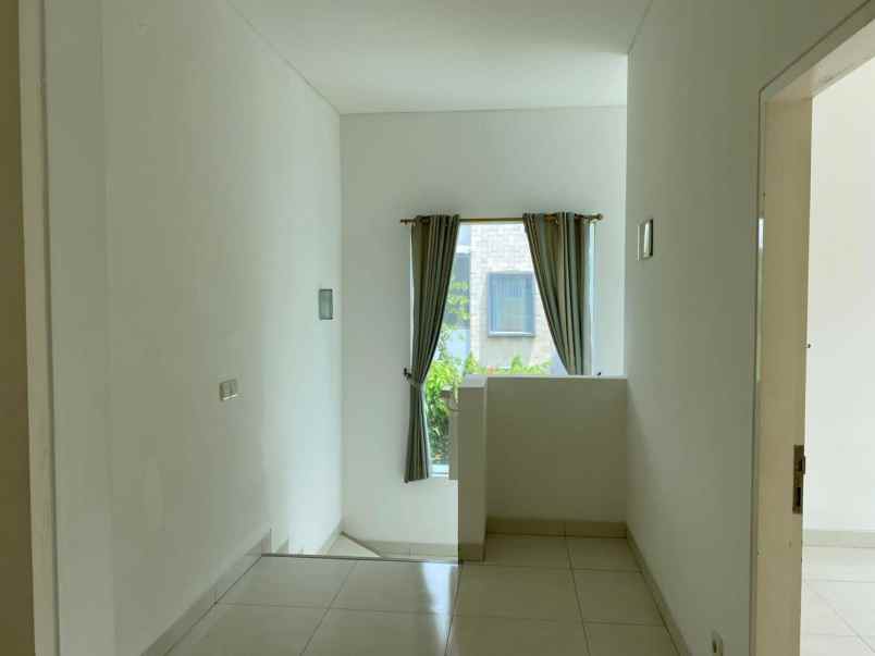 disewakan rumah jakarta garden city