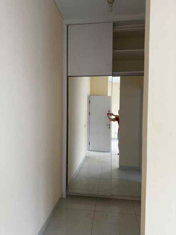 disewakan rumah jakarta garden city