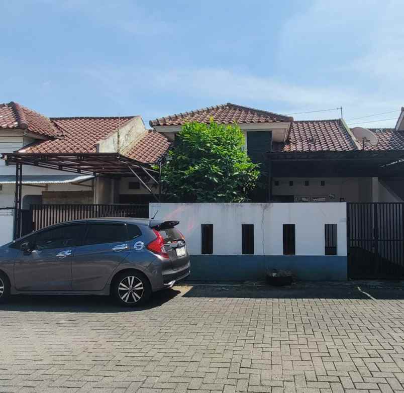 disewakan rumah karanglewas