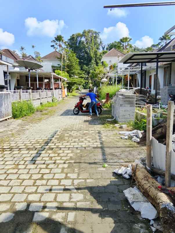 disewakan rumah the royal griya loka