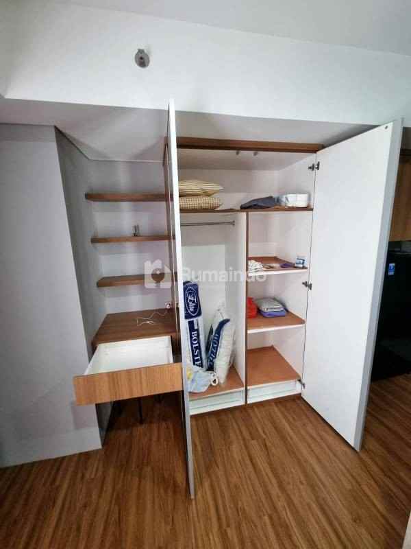 for rent apartemen studio breeze bintaro