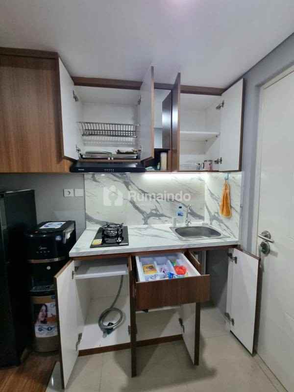 for rent apartemen studio breeze bintaro